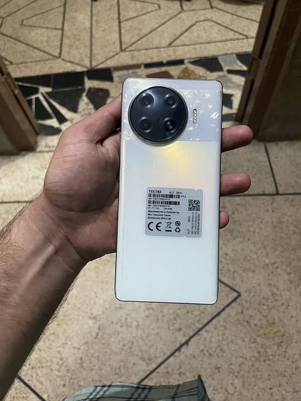 tecno spark 20 pro plus 4