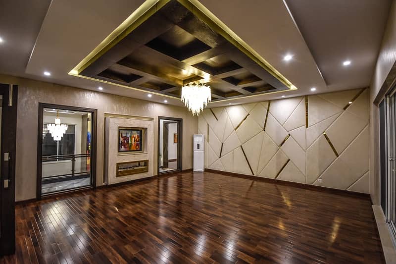 20-Marla Full House With 7 Bedrooms for Rent in DHA Ph-6 Lahore Owner Built House. 17