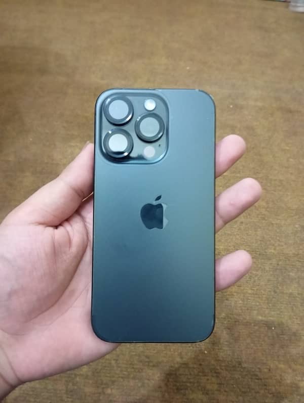 Apple Iphone 15 pro with box (JV) Fully 10 by 10 Iphone 15 pro 128 GB 4