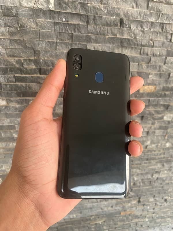 Samsung a20 urgent sale reasonable price 0