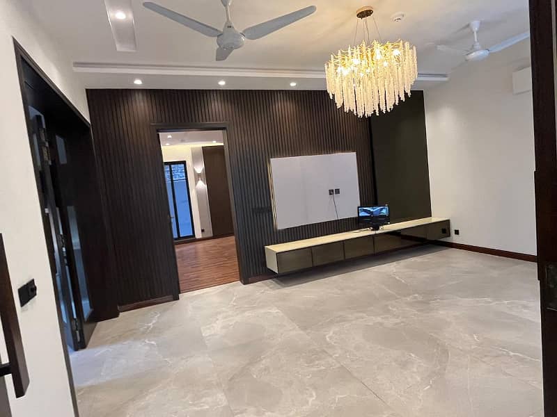 100% Orignal Images 10 Marla Brand New Luxury House For Sale In DHA Phase 5 7