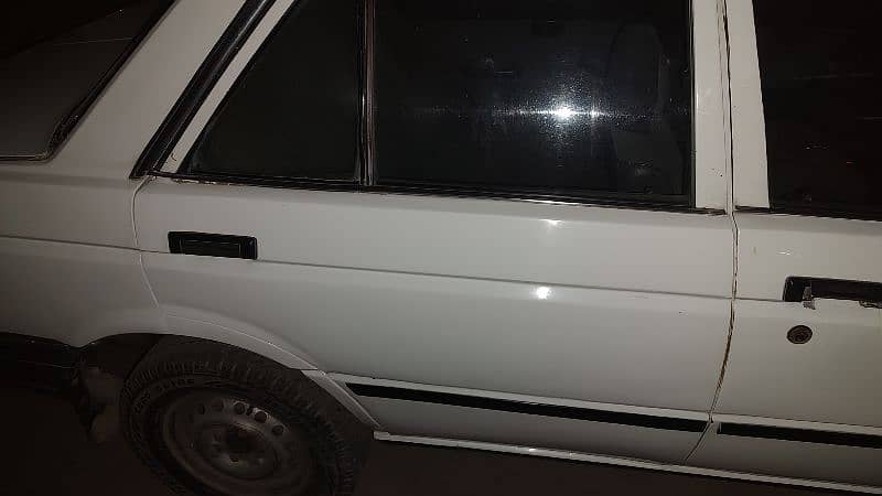 Nissan Sunny 1987 6