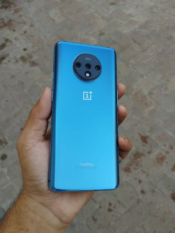 OnePlus 7T almost new condition for sale 0