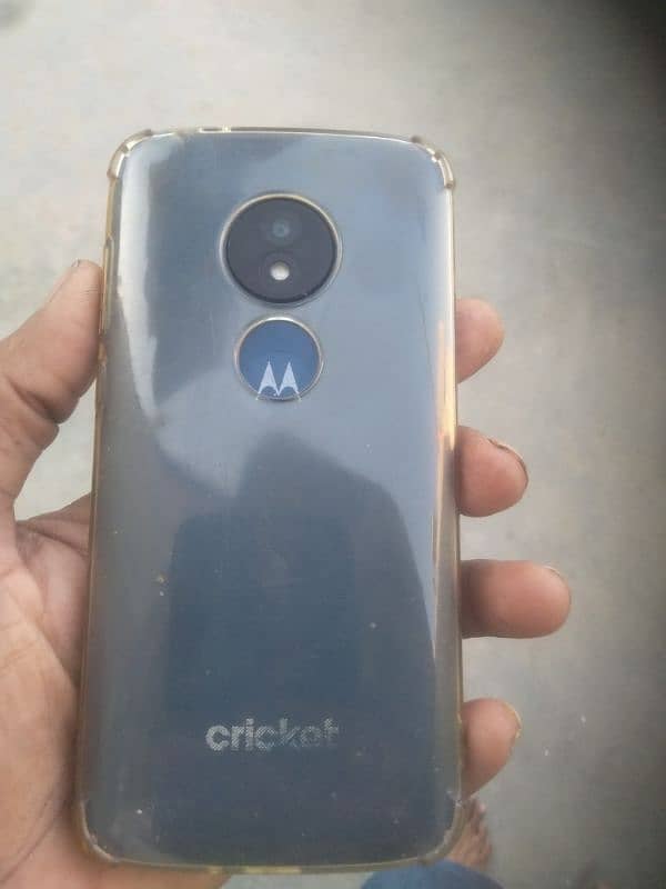 moto e5 play ad parh k num pe rabta karain 1