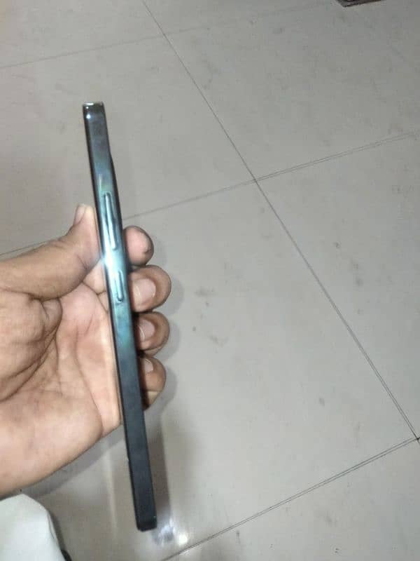 Oppo Reno 12F 5G 3