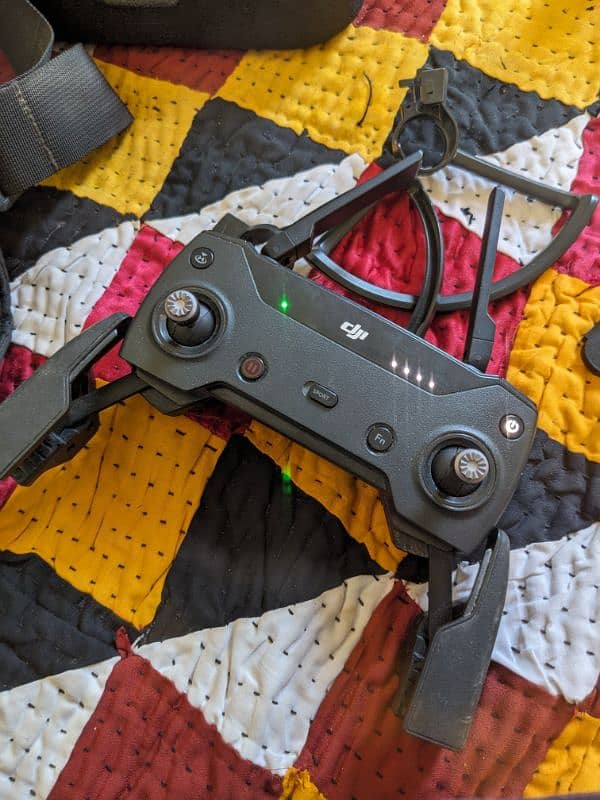 DJI spark combo for sale with complete accessories. 11