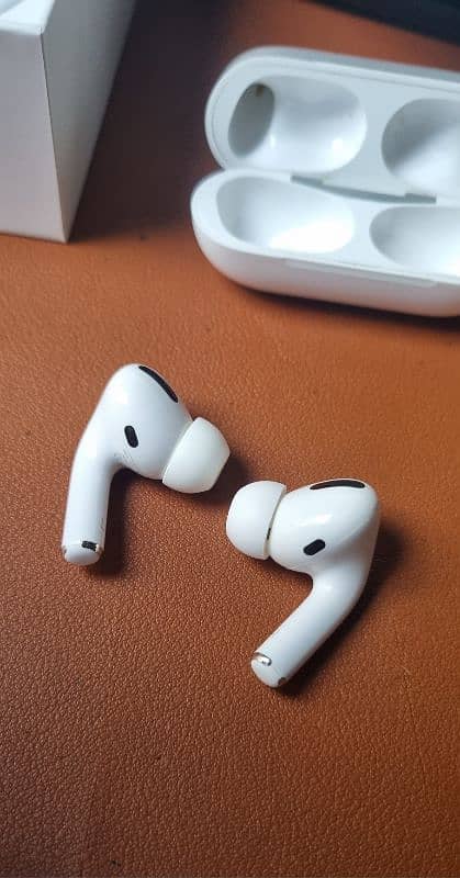 Apple AirPods Pro 1 Gen 0