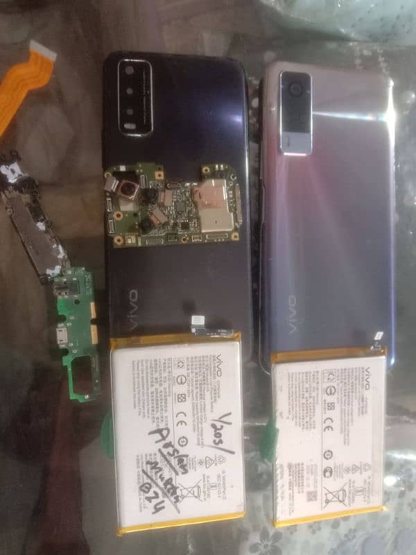 Vivo  y20. vivoy51s. Dead board and original batterys 2