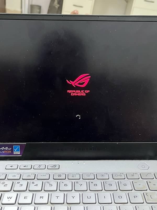 Asus Zehpyrus G14 1