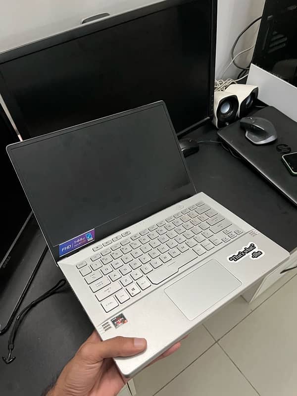 Asus Zehpyrus G14 8