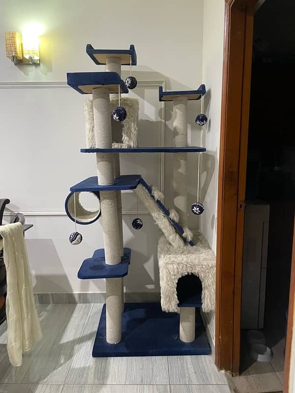 Brand New Cat Tree 0