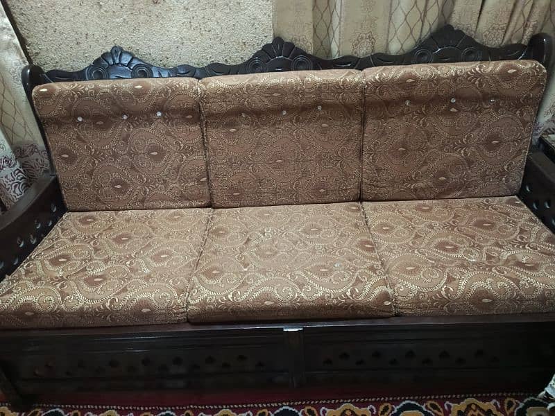 5 seater sofaa for sale 1