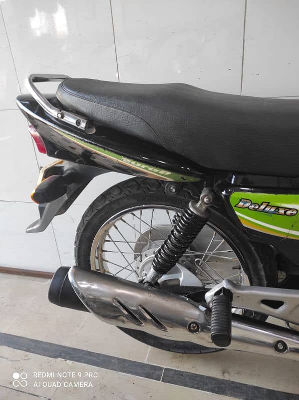 honda deluxe 125 (2015) 11