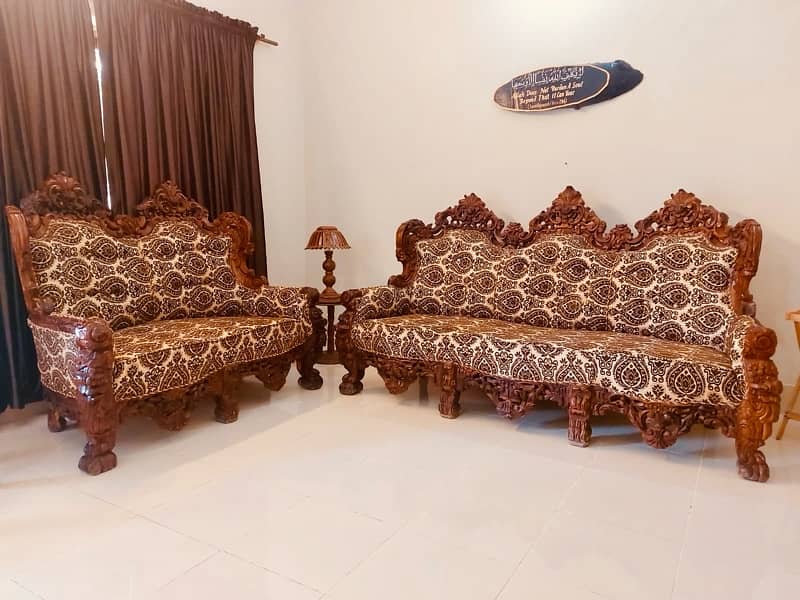 Chinioti style 6 Seater Sofa Set For Sale 0