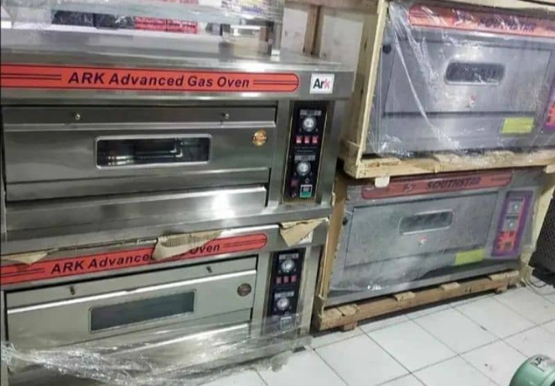 pizza oven imported, conveyor belt, brading table, food bags, fryer, 2