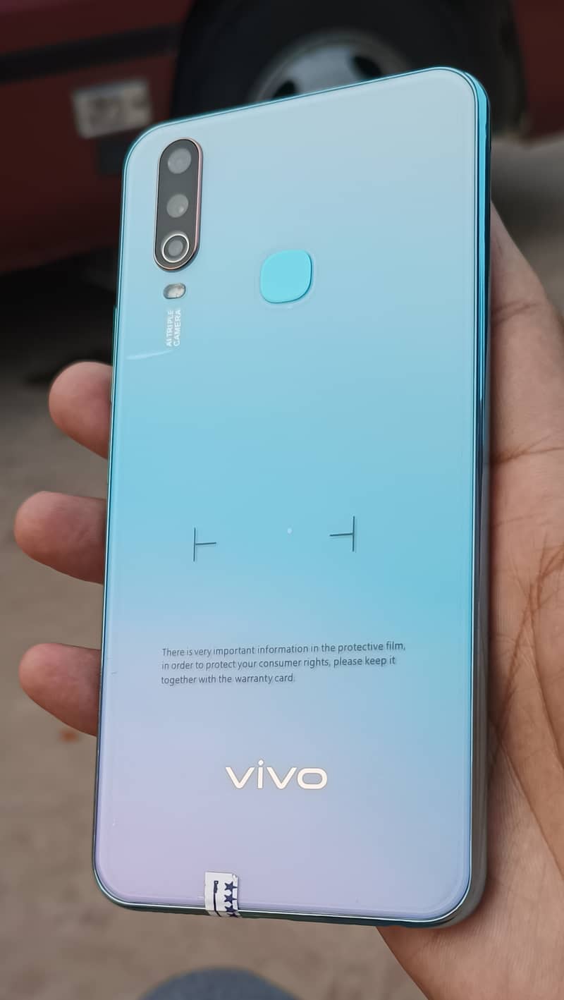 Vivo Y17 Dual Sim 4+64 GB / Set is Not Used. See in Pic's 0