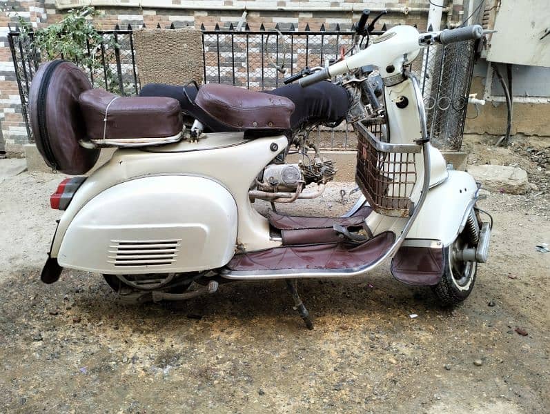 vespa super 1971 150cc 0