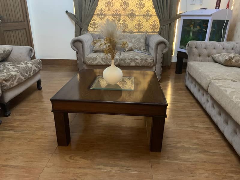 7 seater sofa set in excellent condition 1