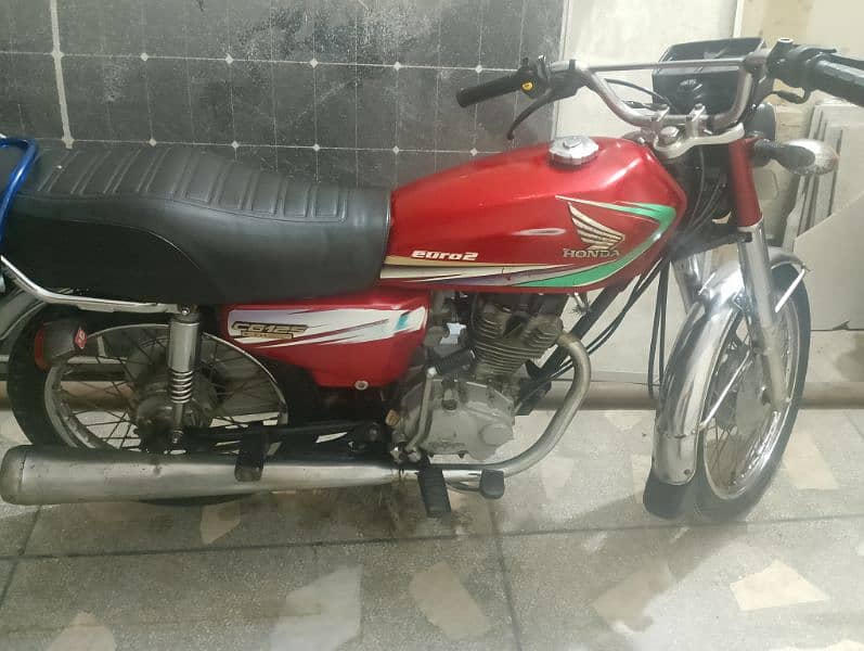 Honda CG 125 2012 Model 2