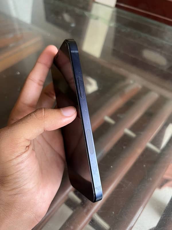 Iphone 12 Non pta Factory unlocked FU 9/10 5