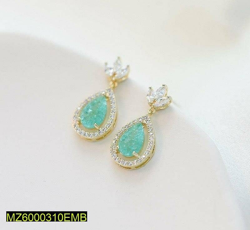 New Earrings best quality, blue&white color, Beatiful earrings. 2