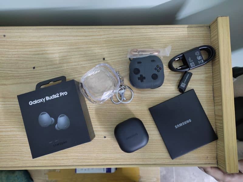 Samsung Galaxy Buds2 Pro 0