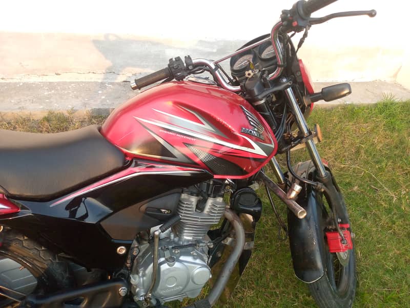 Honda CB 125F (2020) special edition 11