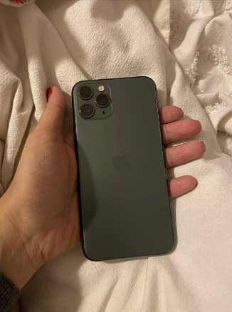 iPhone 11 Pro Max (256GB, PTA Approved) - Midnight Green 4