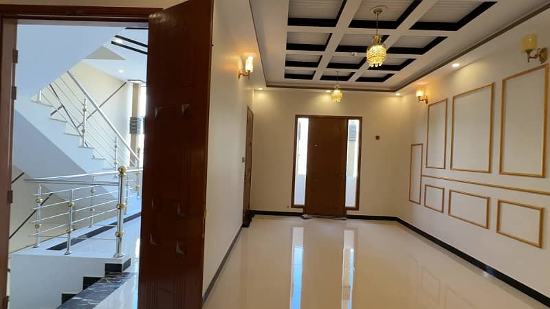 Brand New - 120 Sq Yards House Available In Premium Sector Of Gulshan E Maymar 17