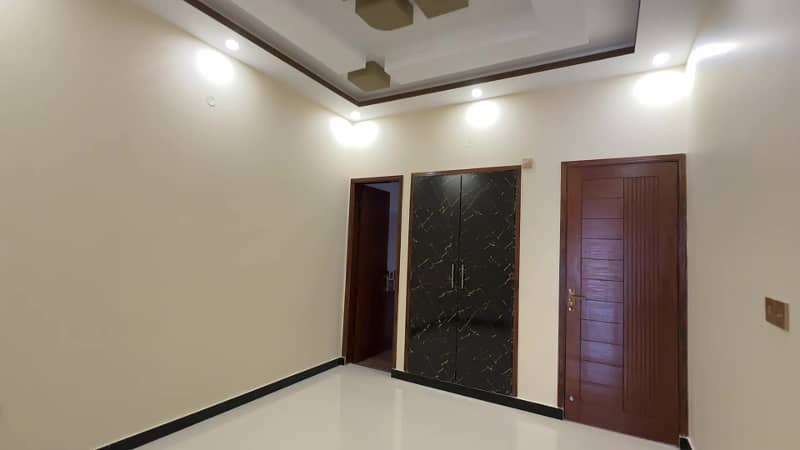 West Open - 40 Ft Road- Brand New House (Sector Q - Gulshan E Maymar) 7