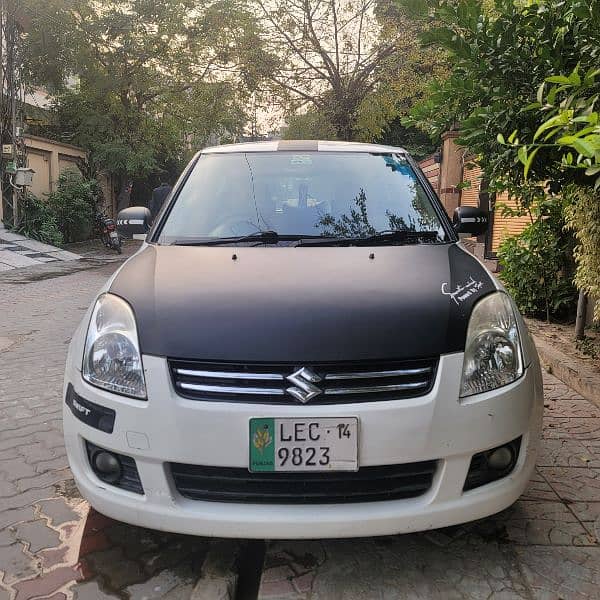 Suzuki Swift Automatic 2014 Model Total Genuine Condition for Sale 2