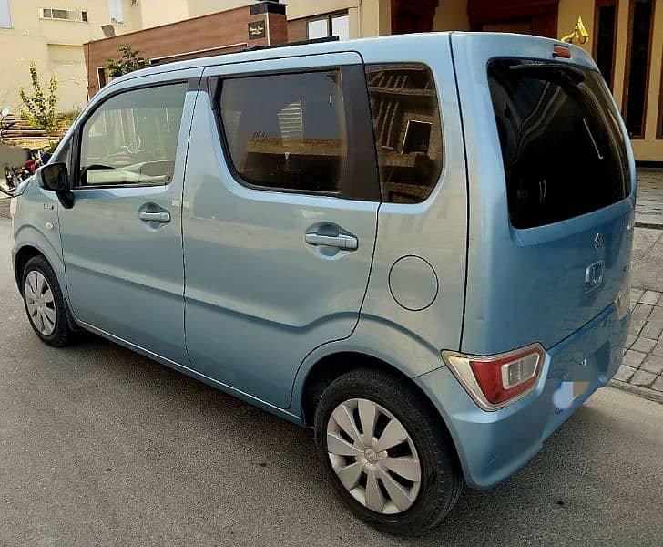 Suzuki Wagon R 2018 3