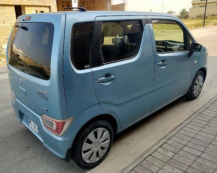 Suzuki Wagon R 2018 5