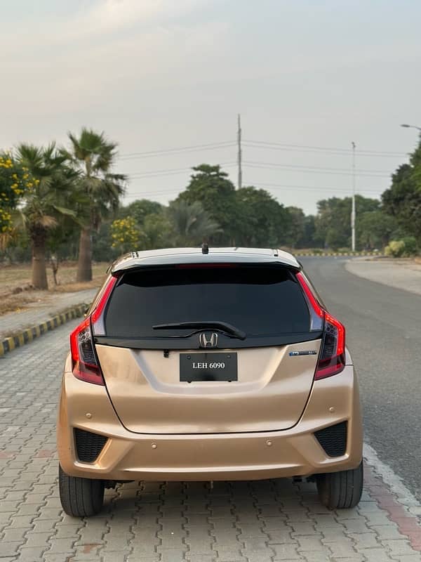 HONDA FIT 1.5 HYBRID LUSH CONDITION 1