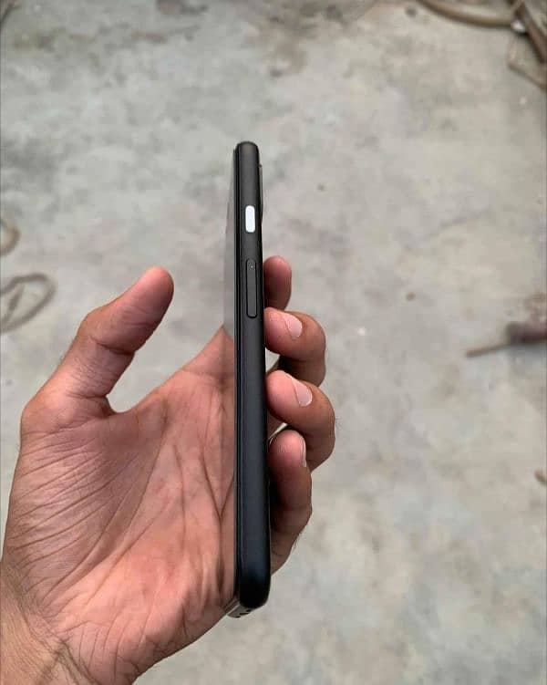 Google pixel 4 6/64; Approved 3