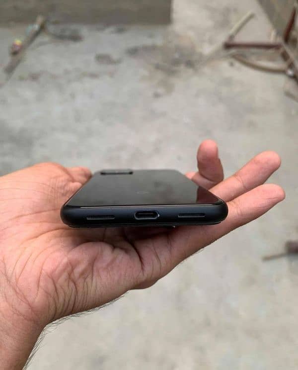 Google pixel 4 6/64; Approved 4