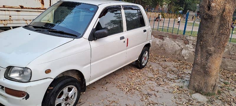 Daihatsu Cuore 2007 3