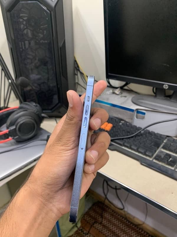 Iphone 13 pro max non PTA 4