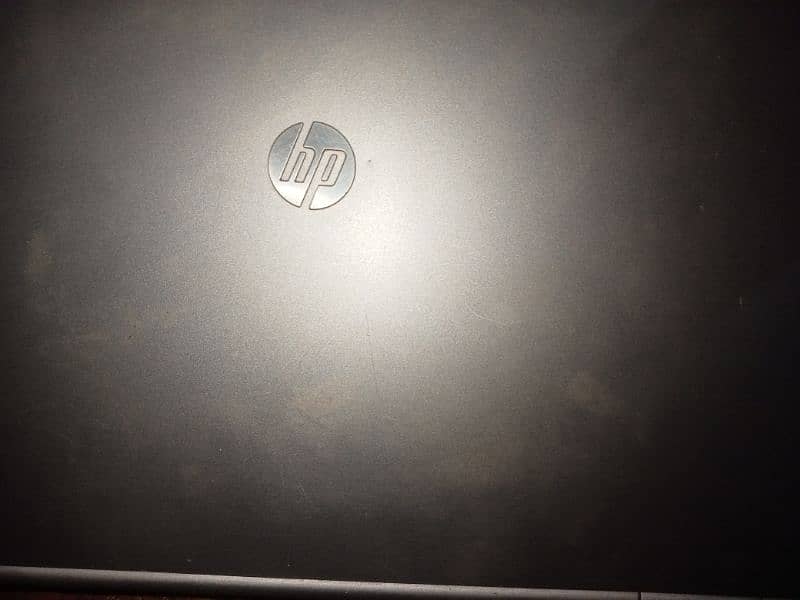 HP CORE i5 with original charger  4/128. condition 1/9 7