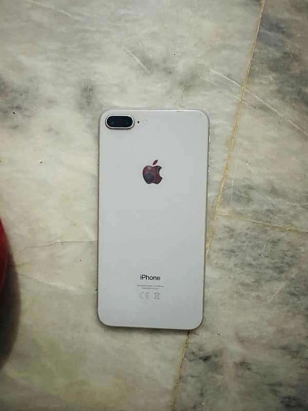 iPhone 8 Plus 0