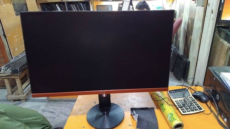 aoc Boderless ips 144hz 0