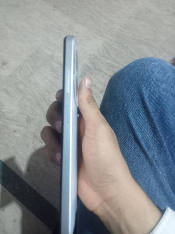 Infinix smart 8pro 8/128 3