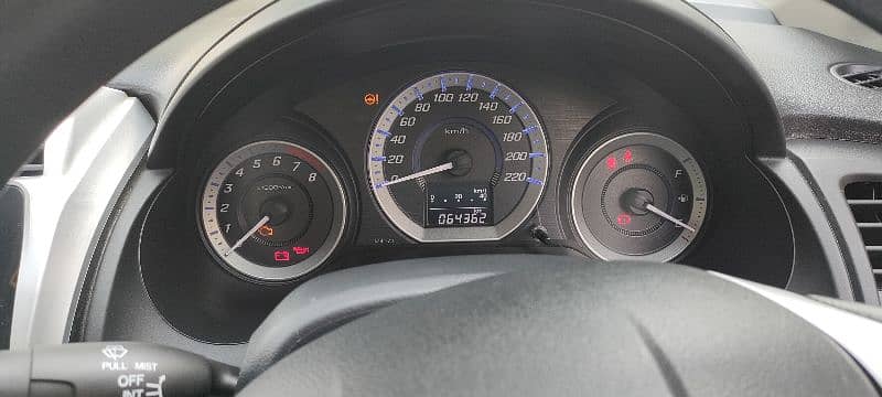 Honda City IVTEC 2018 18