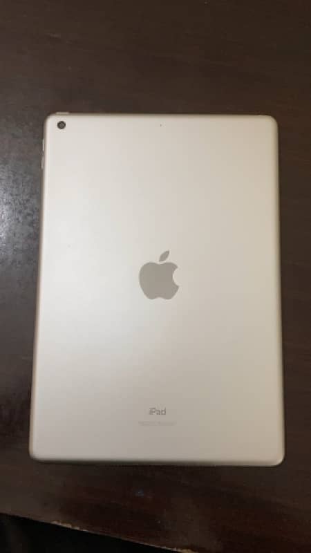 ipad 9th generation + cover + styles 0