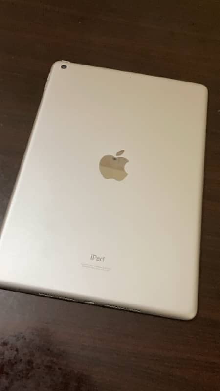 ipad 9th generation + cover + styles 1