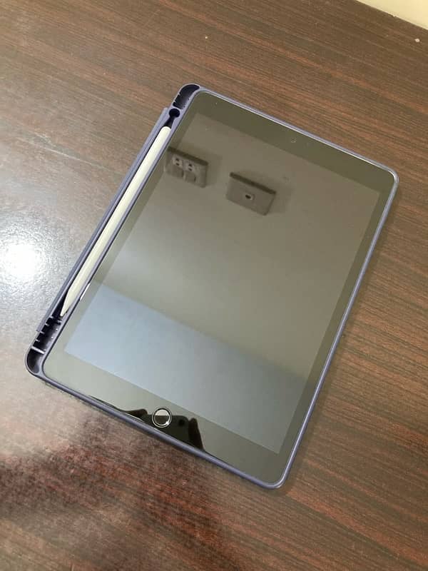 ipad 9th generation + cover + styles 13