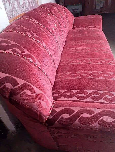 5 Seater Sofa for urgent sale 2