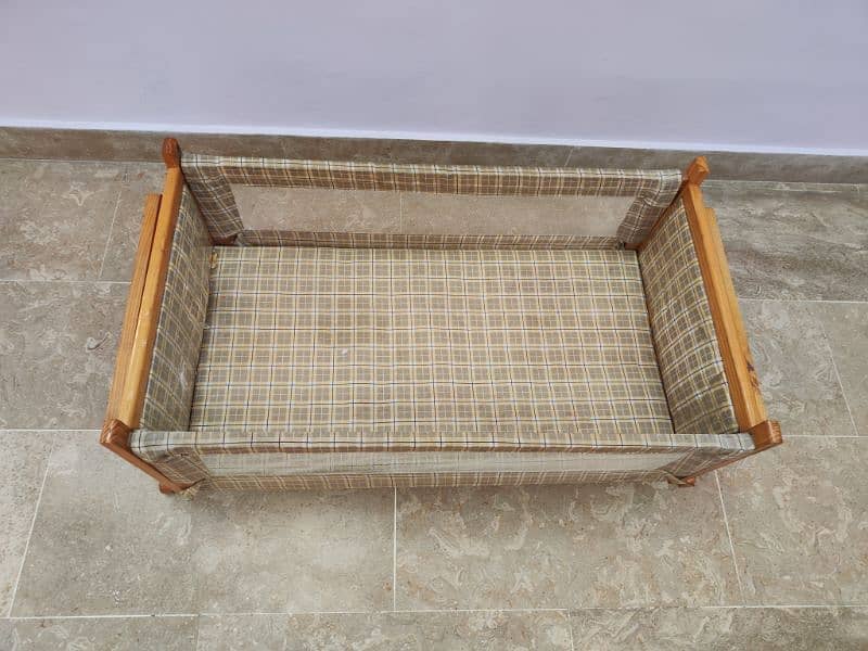 Baby cot with swing 7