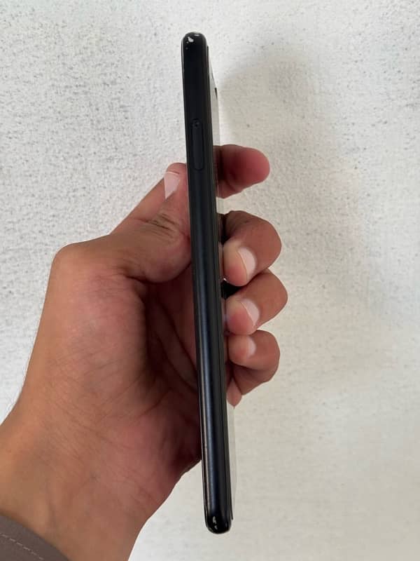 Google pixel 4XL register / 03190924307 8