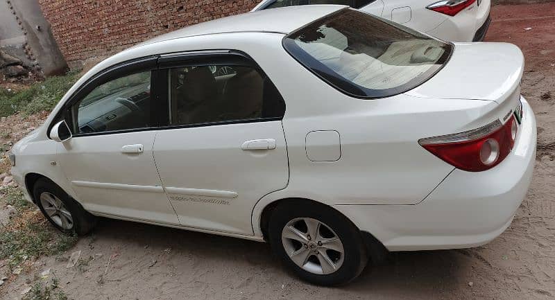 Honda City IDSI 2008 3